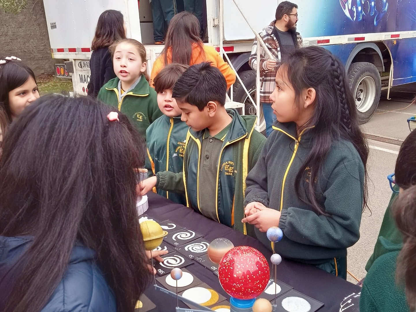 Más de mil personas participaron en "Astronomía en el Maule": un recorrido que llevó el universo a seis comunas de la región
