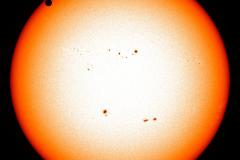 GSFC_20171208_Archive_e001742medium